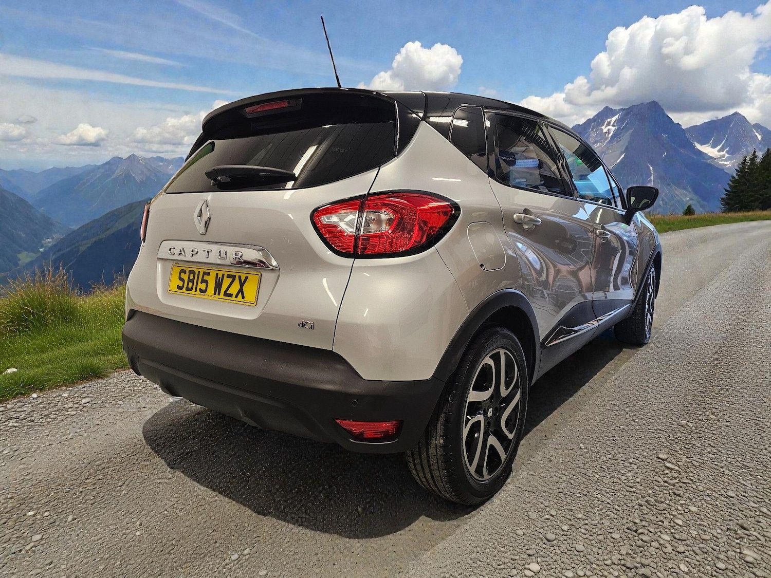 Used Renault Captur for sale - 77291968: Photo 15