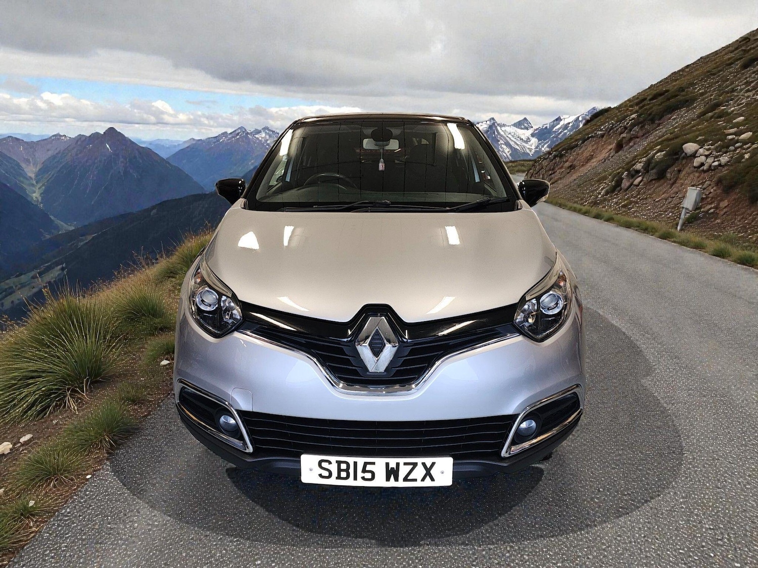 Used Renault Captur for sale - 77291968: Photo 2