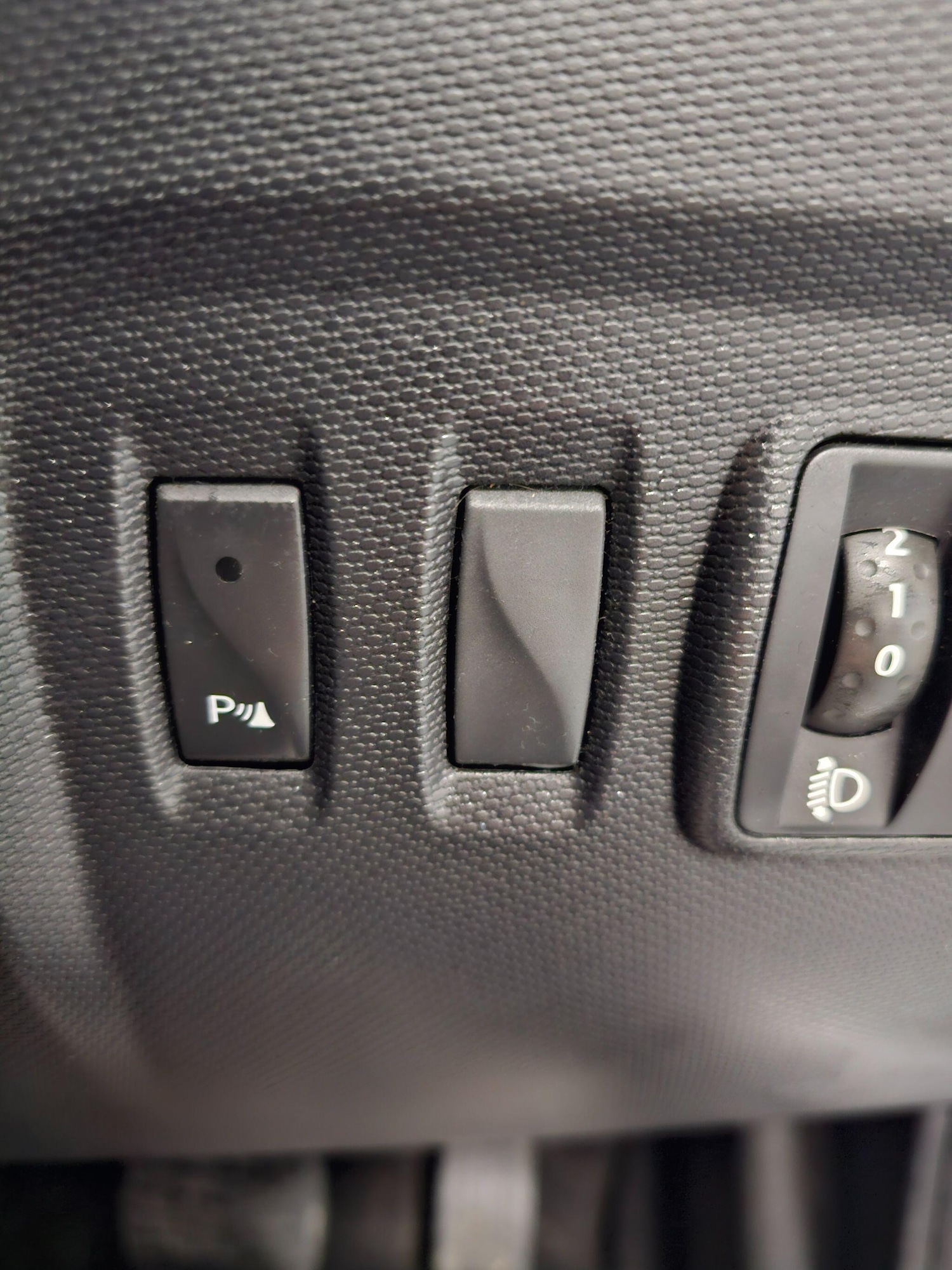 Used Renault Captur for sale - 77291968: Photo 24