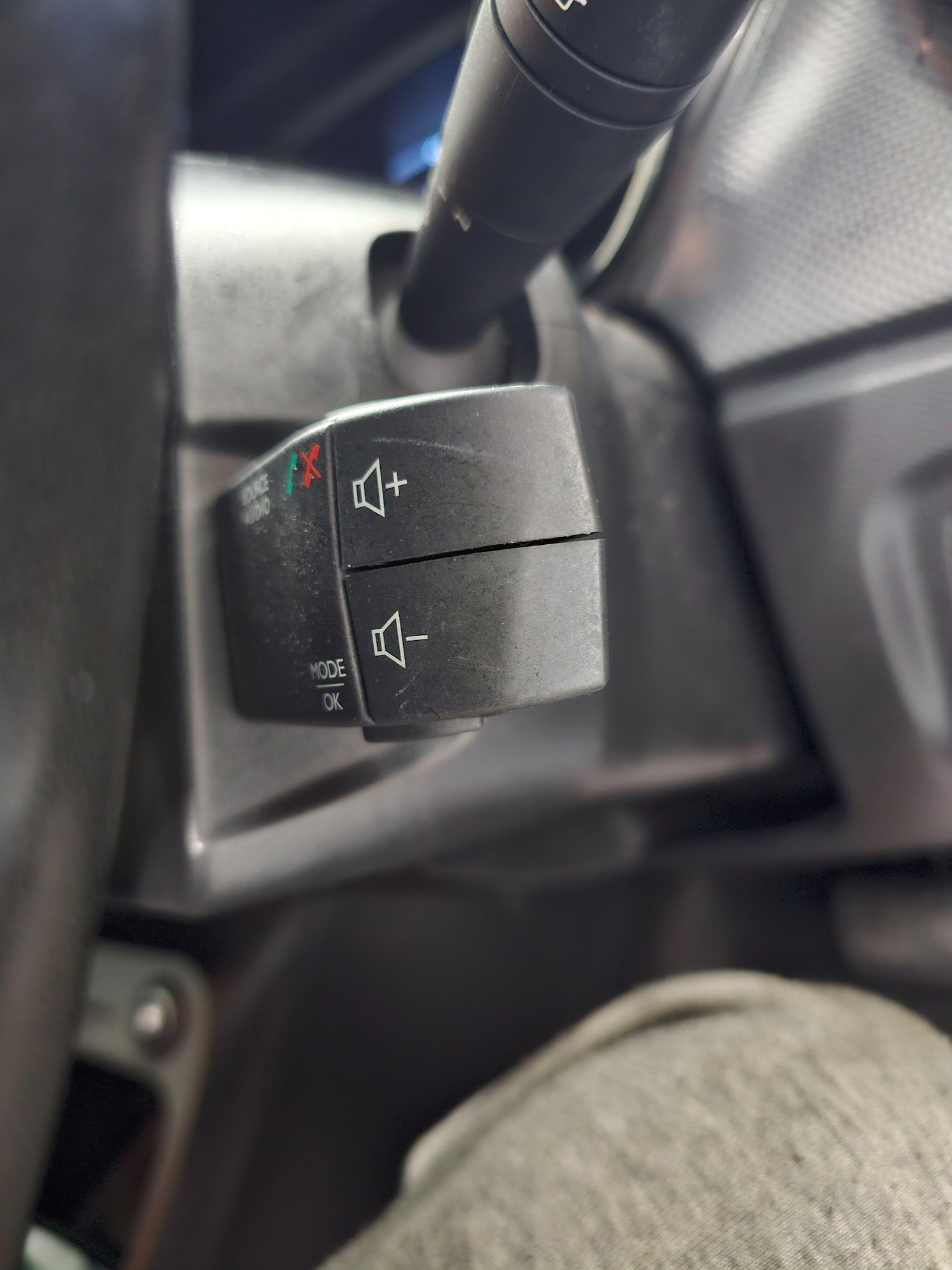 Used Renault Captur for sale - 77291968: Photo 25