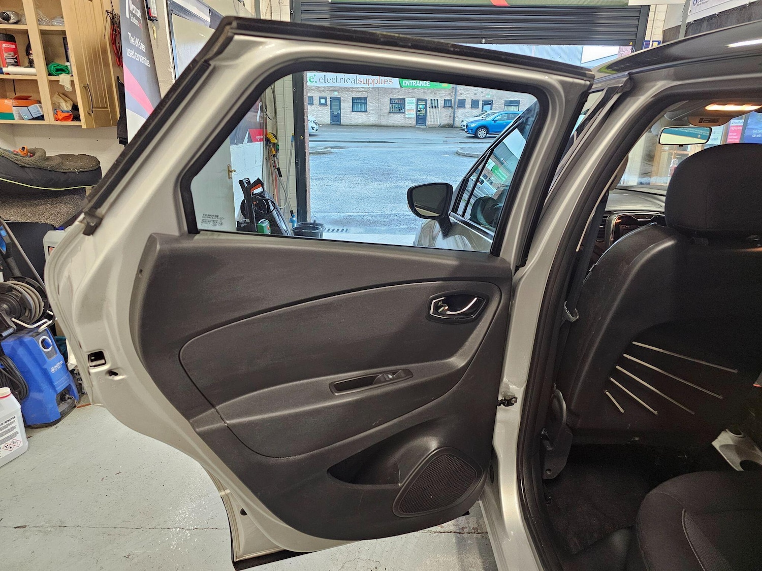 Used Renault Captur for sale - 77291968: Photo 29