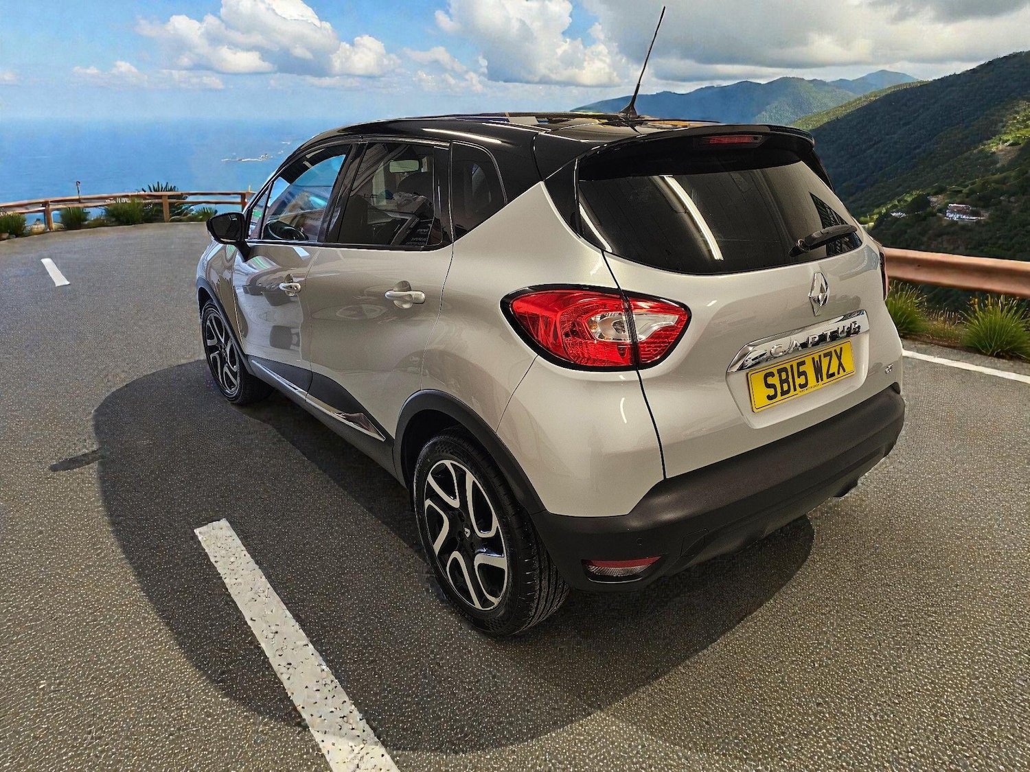 Used Renault Captur for sale - 77291968: Photo 4