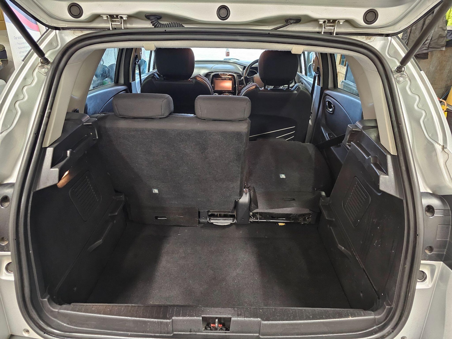 Used Renault Captur for sale - 77291968: Photo 47