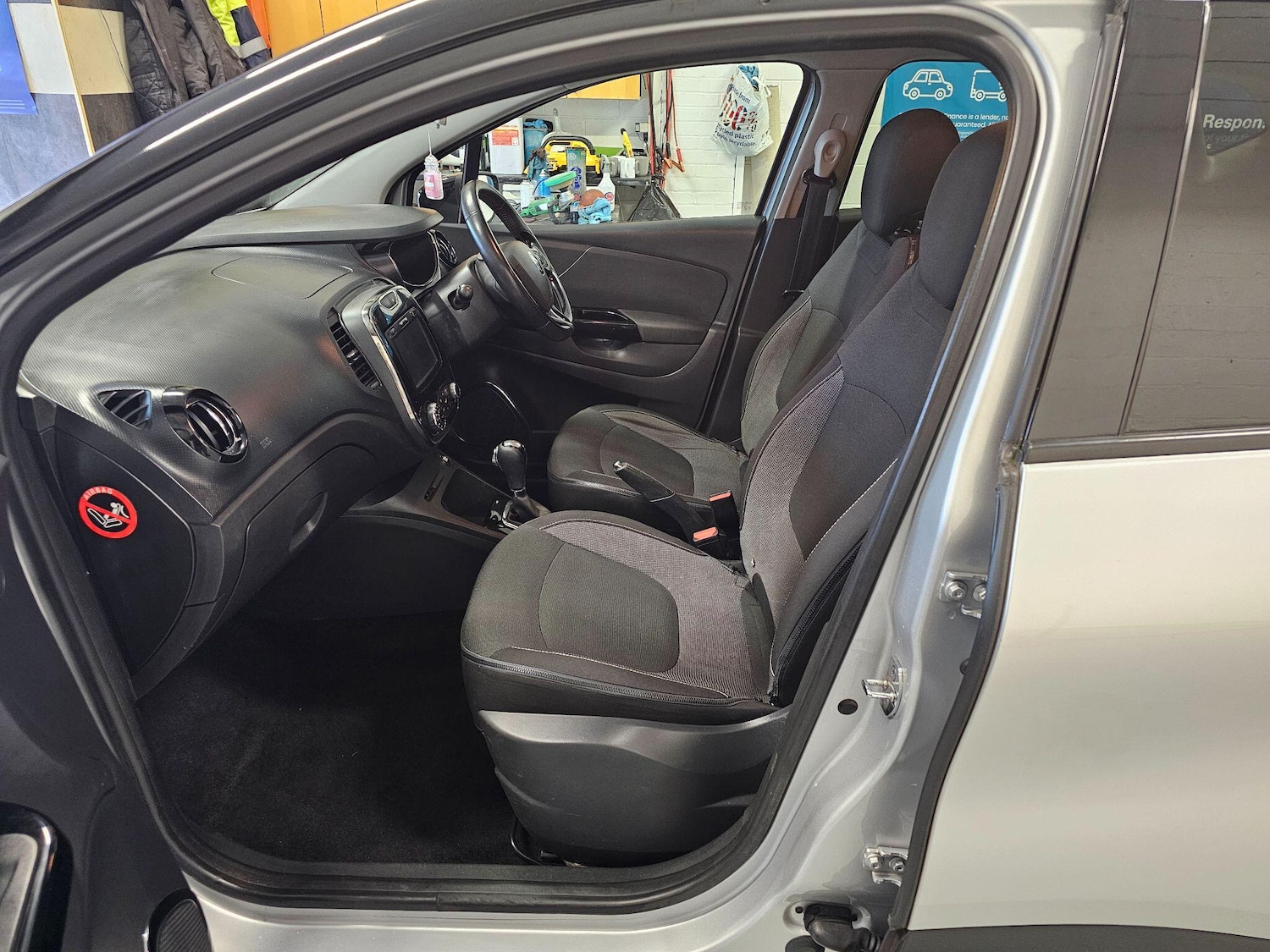 Used Renault Captur for sale - 77291968: Photo 51