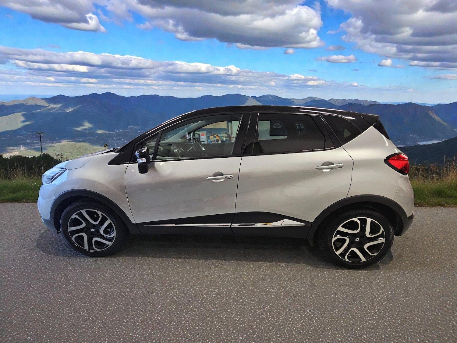 Used Renault Captur for sale - 77291968: Photo 9