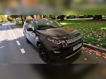 Used Land Rover Discovery Sport 2018 for sale - 79553146: Photo