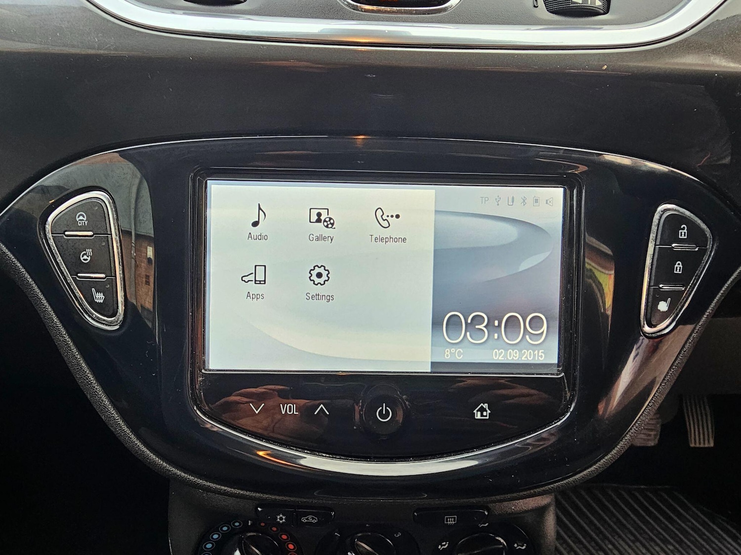 Used Vauxhall Corsa 2015 for sale - 77253745: Photo 24