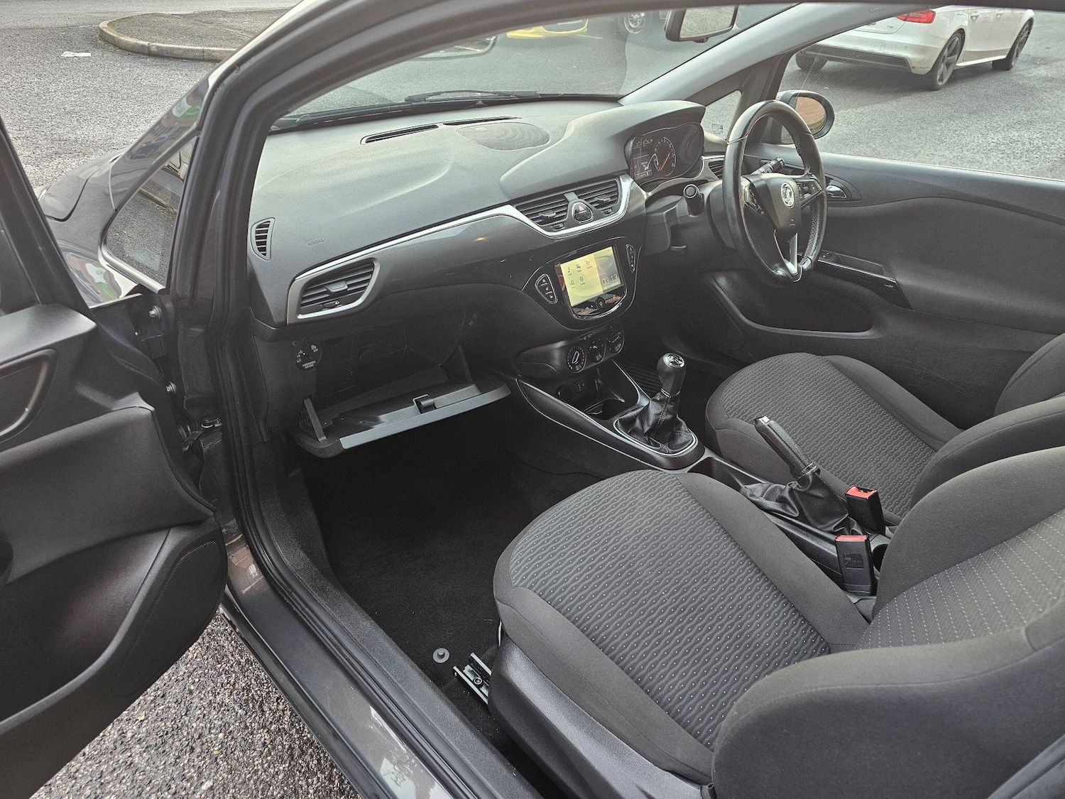 Used Vauxhall Corsa 2015 for sale - 77253745: Photo 31