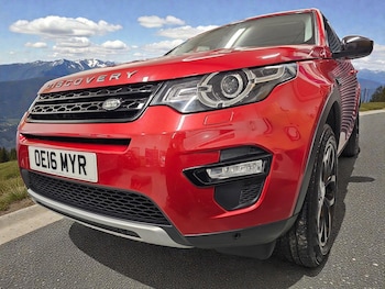 Land Rover Discovery Sport feature image