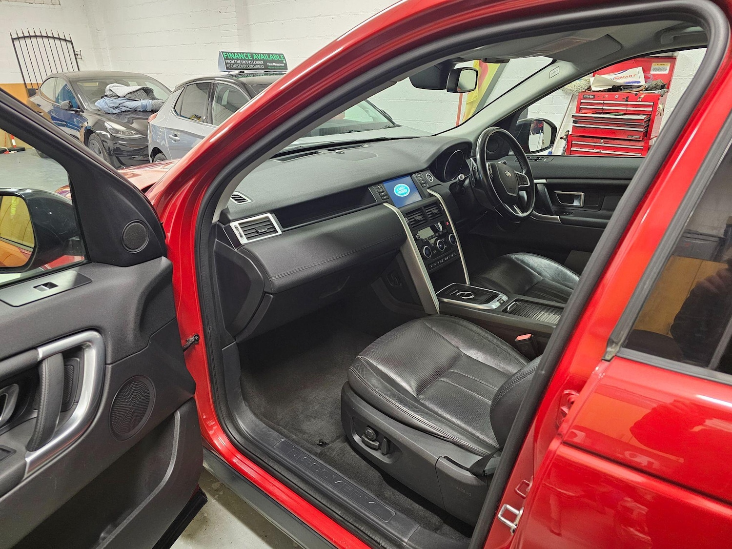 Used Land Rover Discovery Sport for sale - 77215923: Photo 35