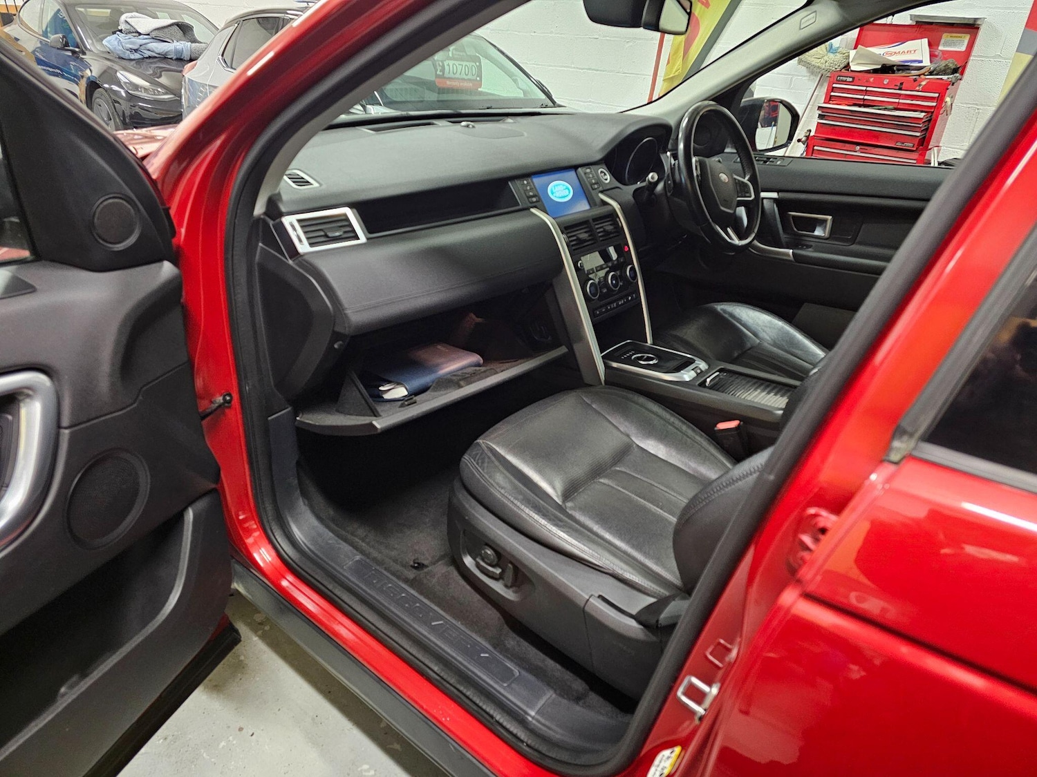 Used Land Rover Discovery Sport for sale - 77215923: Photo 37