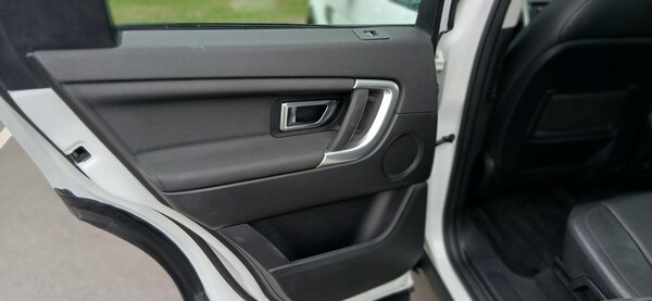 Used Land Rover Discovery Sport 2016 for sale - 75508196: Photo 33