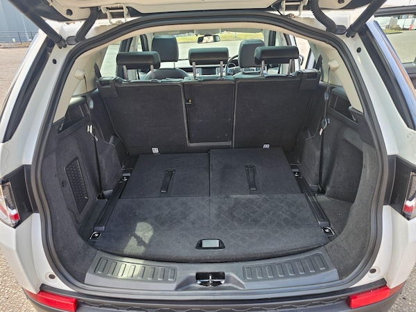 Used Land Rover Discovery Sport 2016 for sale - 75508196: Photo 37