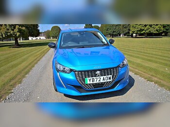 Used Peugeot 208 2023 for sale - 78759621: Photo