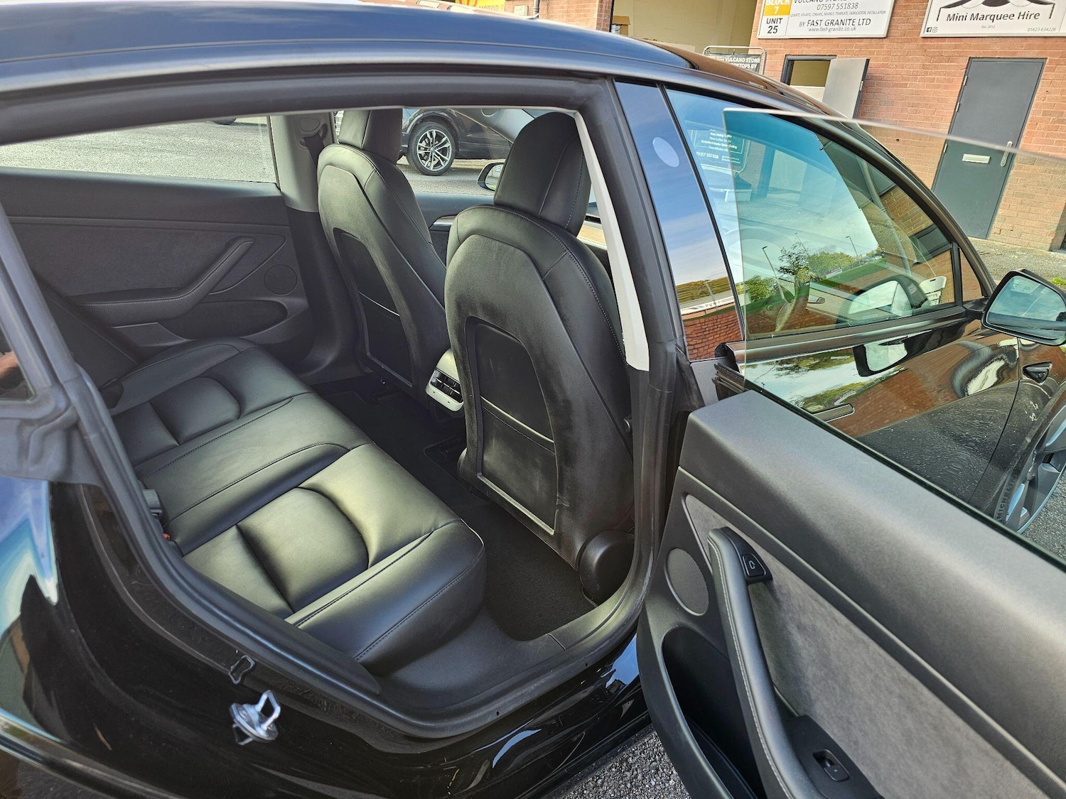 Used Tesla Model 3 2021 for sale - 76174736: Photo 12