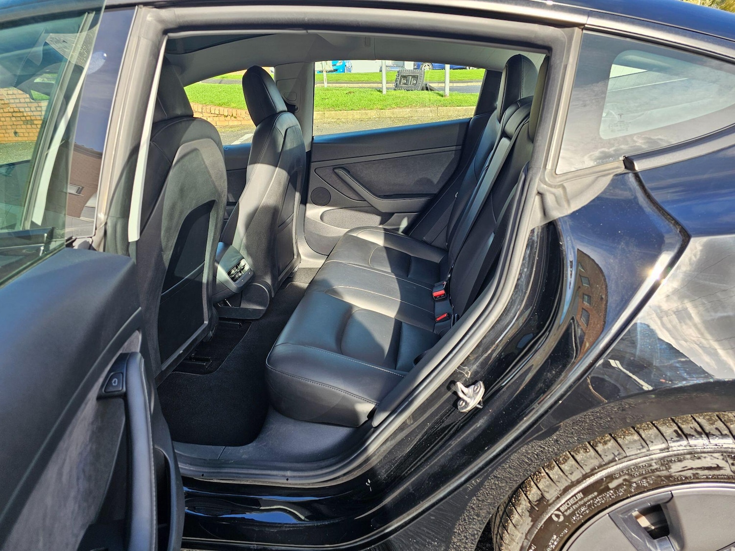 Used Tesla Model 3 2021 for sale - 76174736: Photo 14