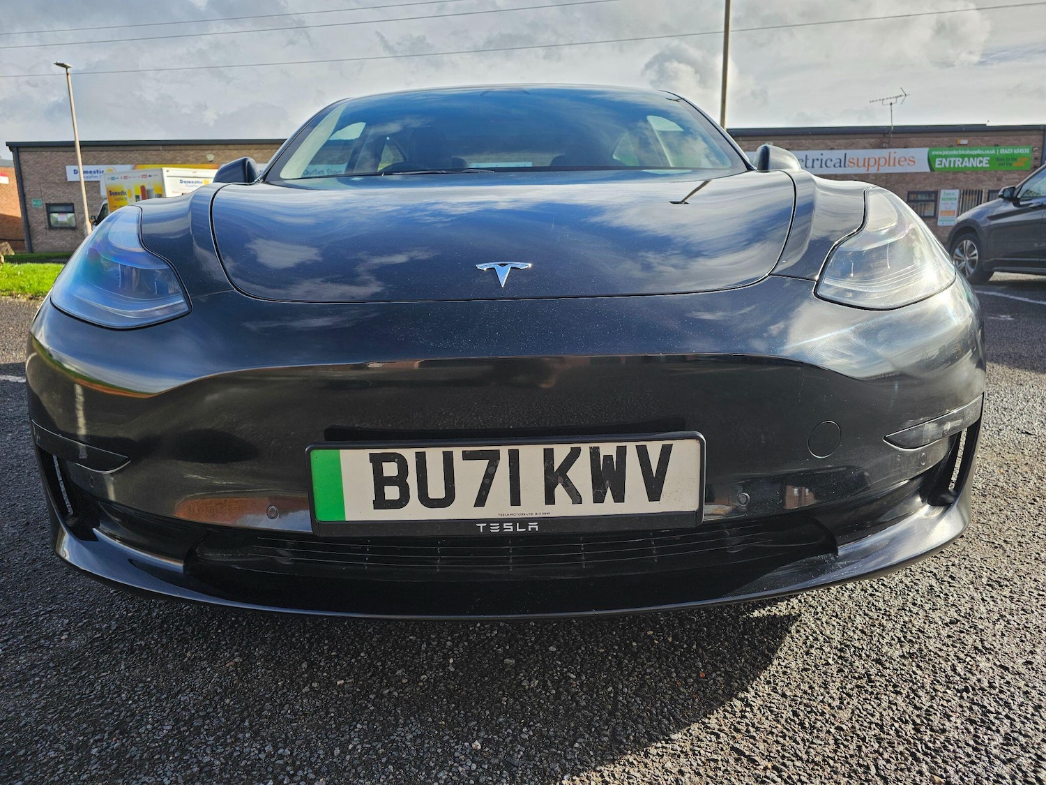 Used Tesla Model 3 2021 for sale - 76174736: Photo 2