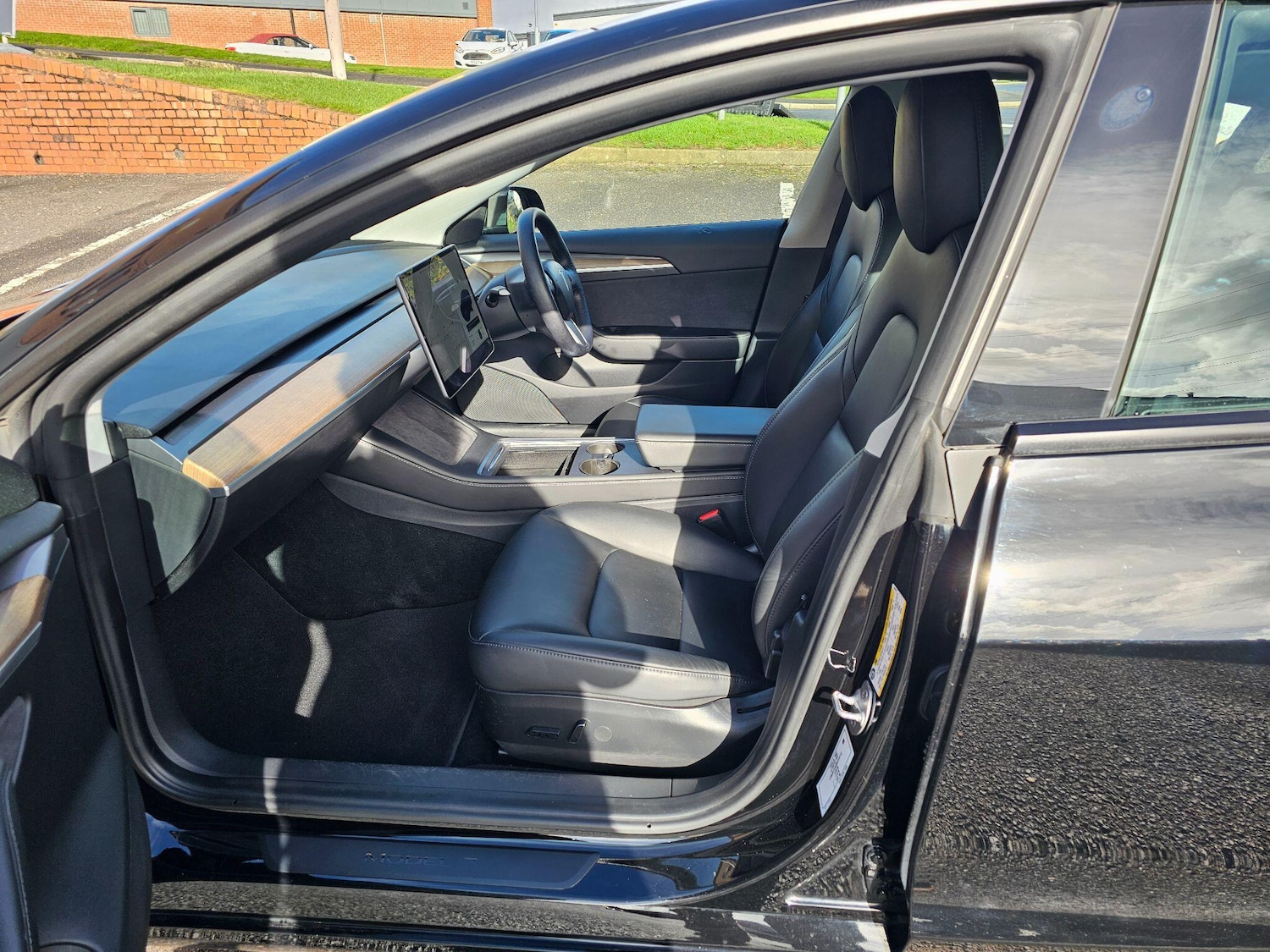 Used Tesla Model 3 2021 for sale - 76174736: Photo 28