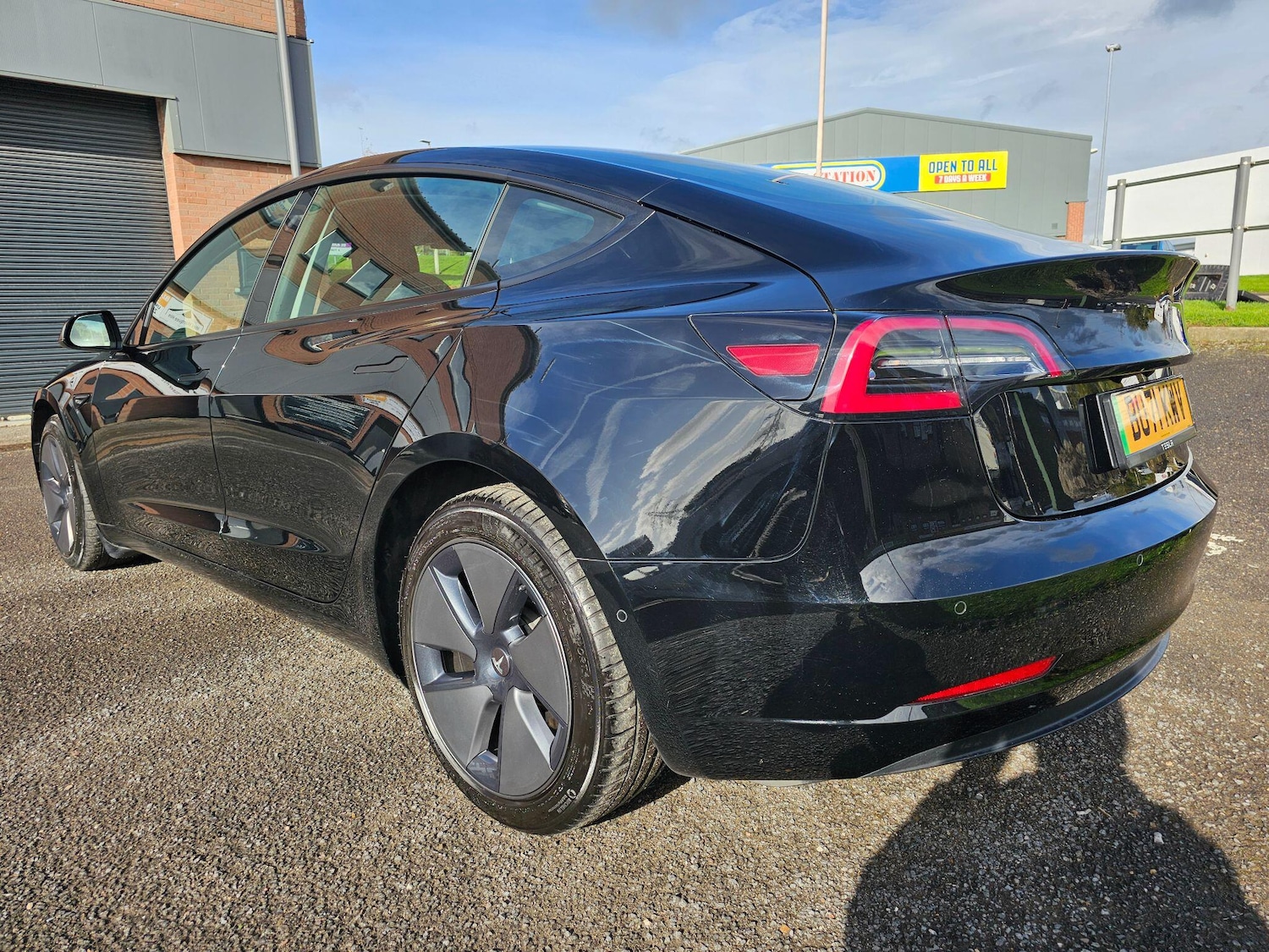 Used Tesla Model 3 2021 for sale - 76174736: Photo 4