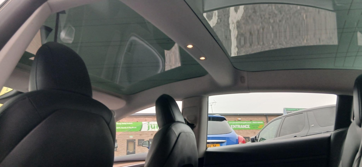 Used Tesla Model 3 2021 for sale - 76174736: Photo 61