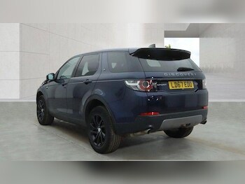 Used Land Rover Discovery Sport 2017 for sale - 78866394: Photo
