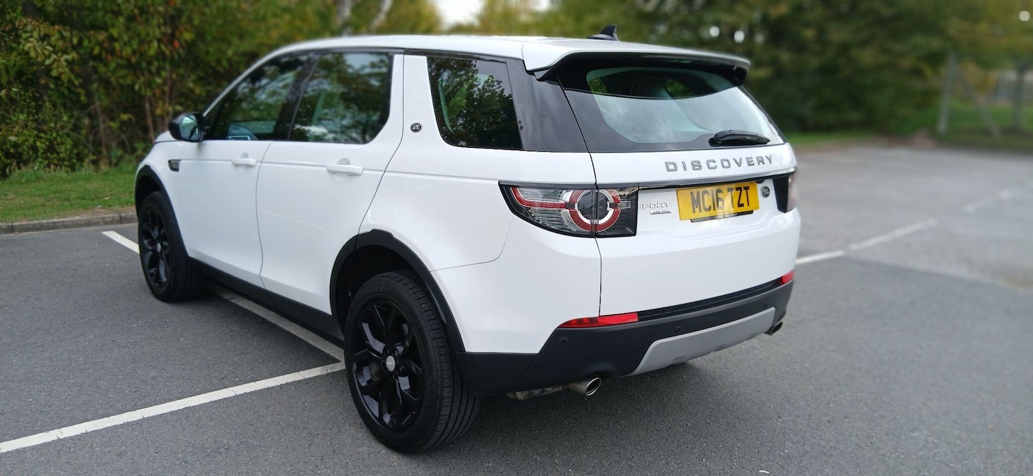 Used Land Rover Discovery Sport 2016 for sale - 76646204: Photo 15