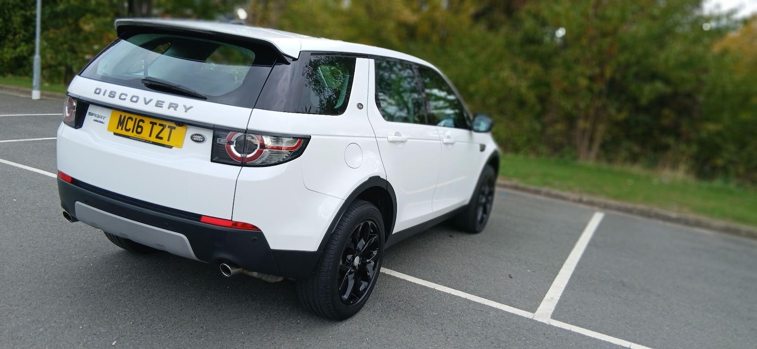 Used Land Rover Discovery Sport 2016 for sale - 76646204: Photo 17