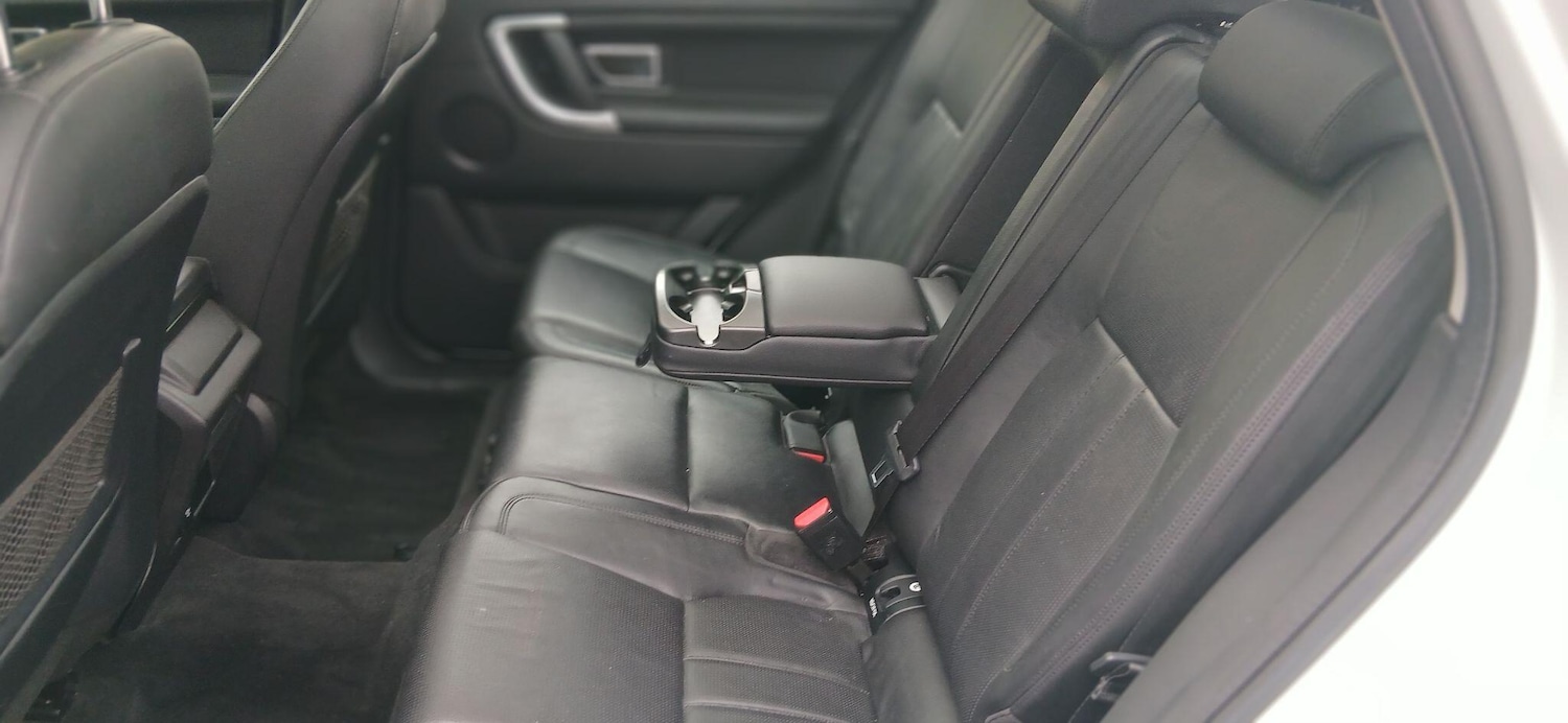 Used Land Rover Discovery Sport 2016 for sale - 76646204: Photo 24