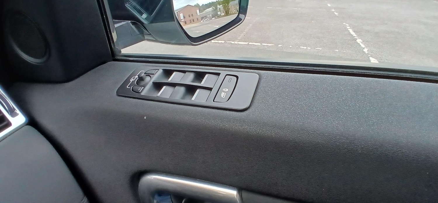 Used Land Rover Discovery Sport 2016 for sale - 76646204: Photo 29