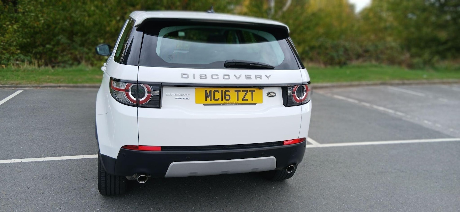 Used Land Rover Discovery Sport 2016 for sale - 76646204: Photo 4