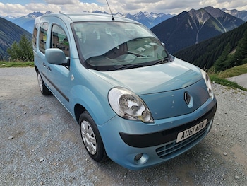 Used Renault Kangoo 2011 for sale - 77794295: Photo