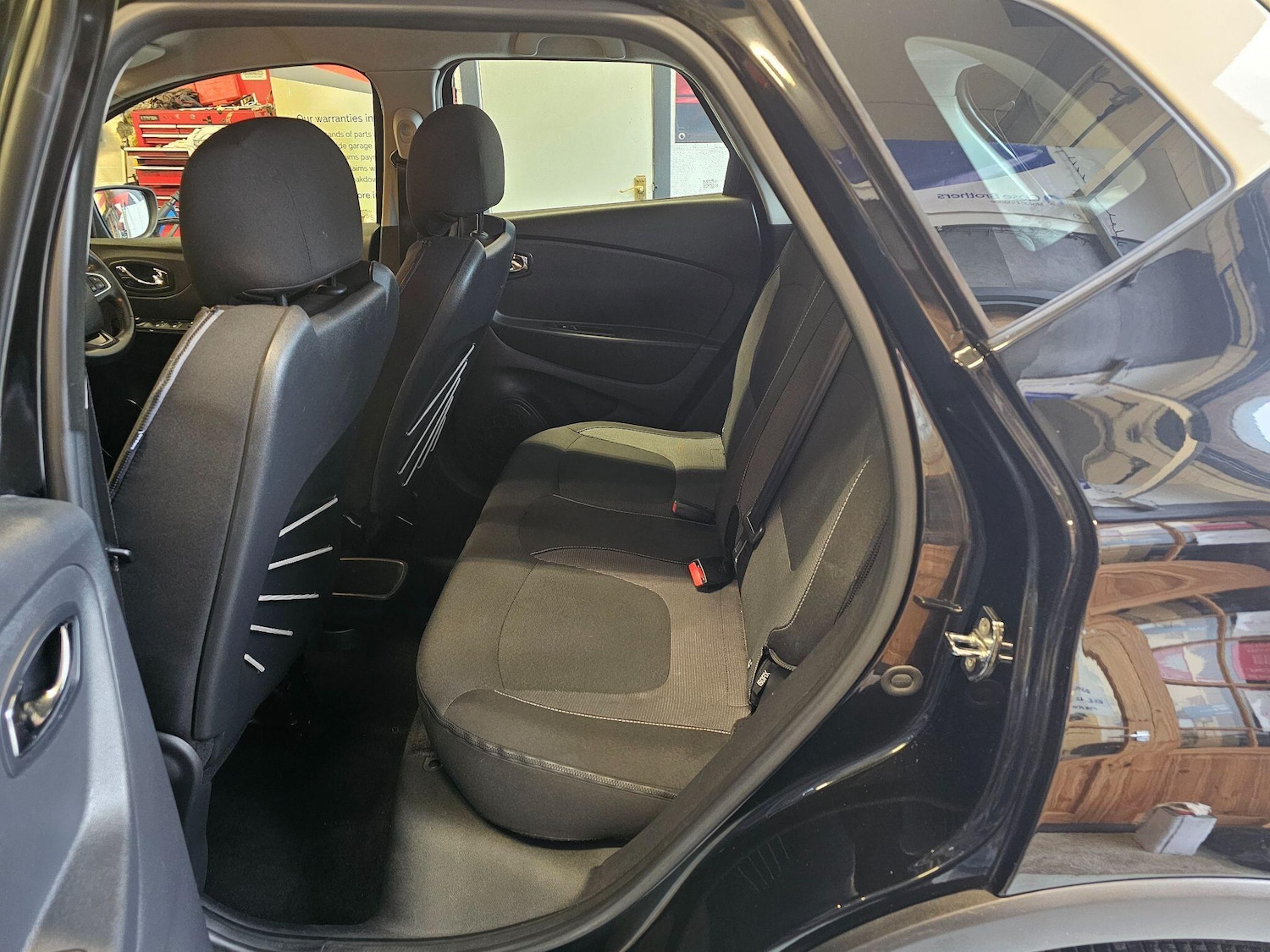 Used Renault Captur 2016 for sale - 76926265: Photo 12