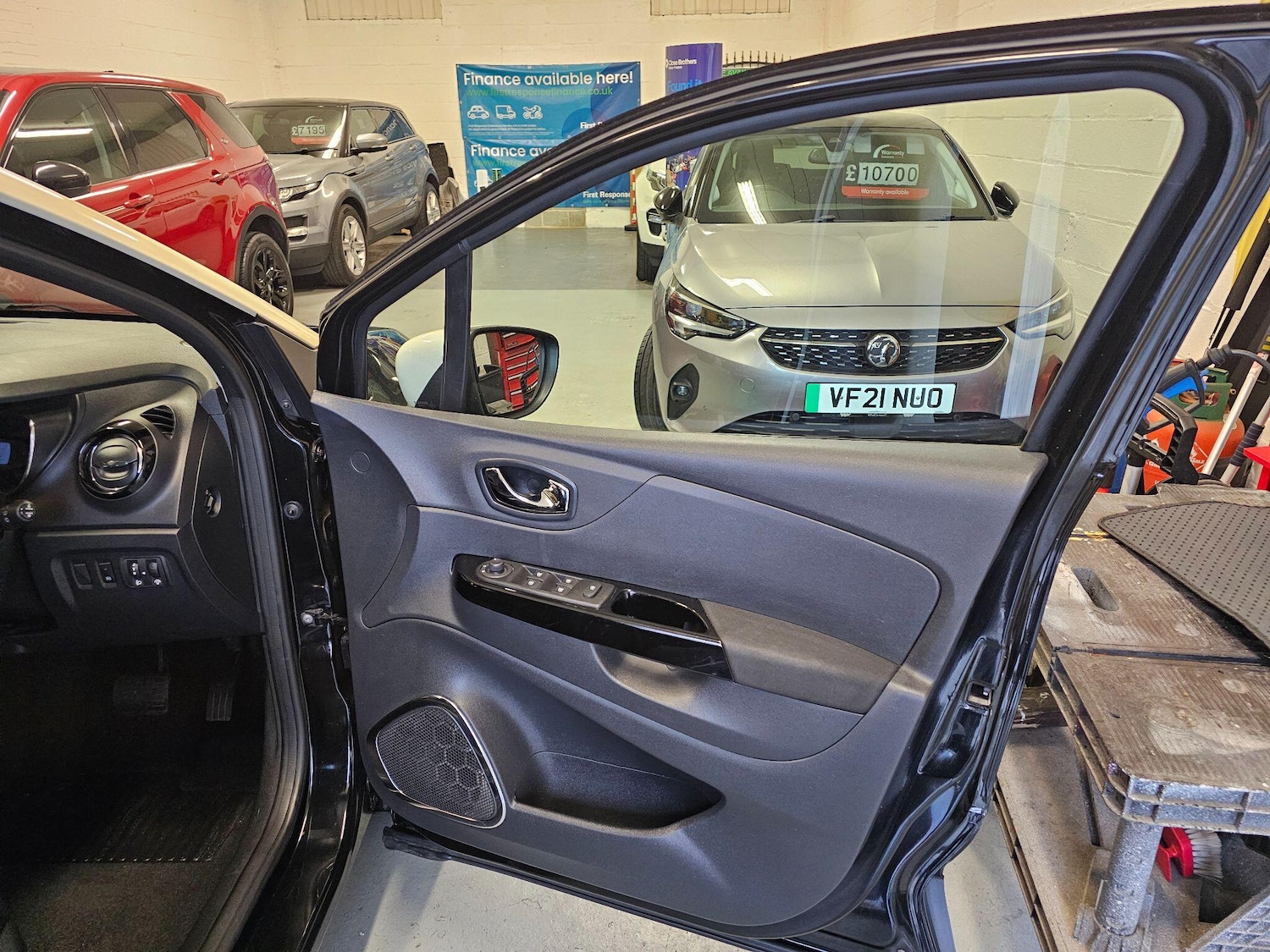 Used Renault Captur 2016 for sale - 76926265: Photo 18