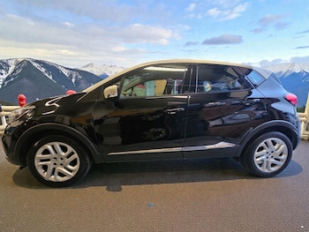Used Renault Captur 2016 for sale - 76926265: Photo