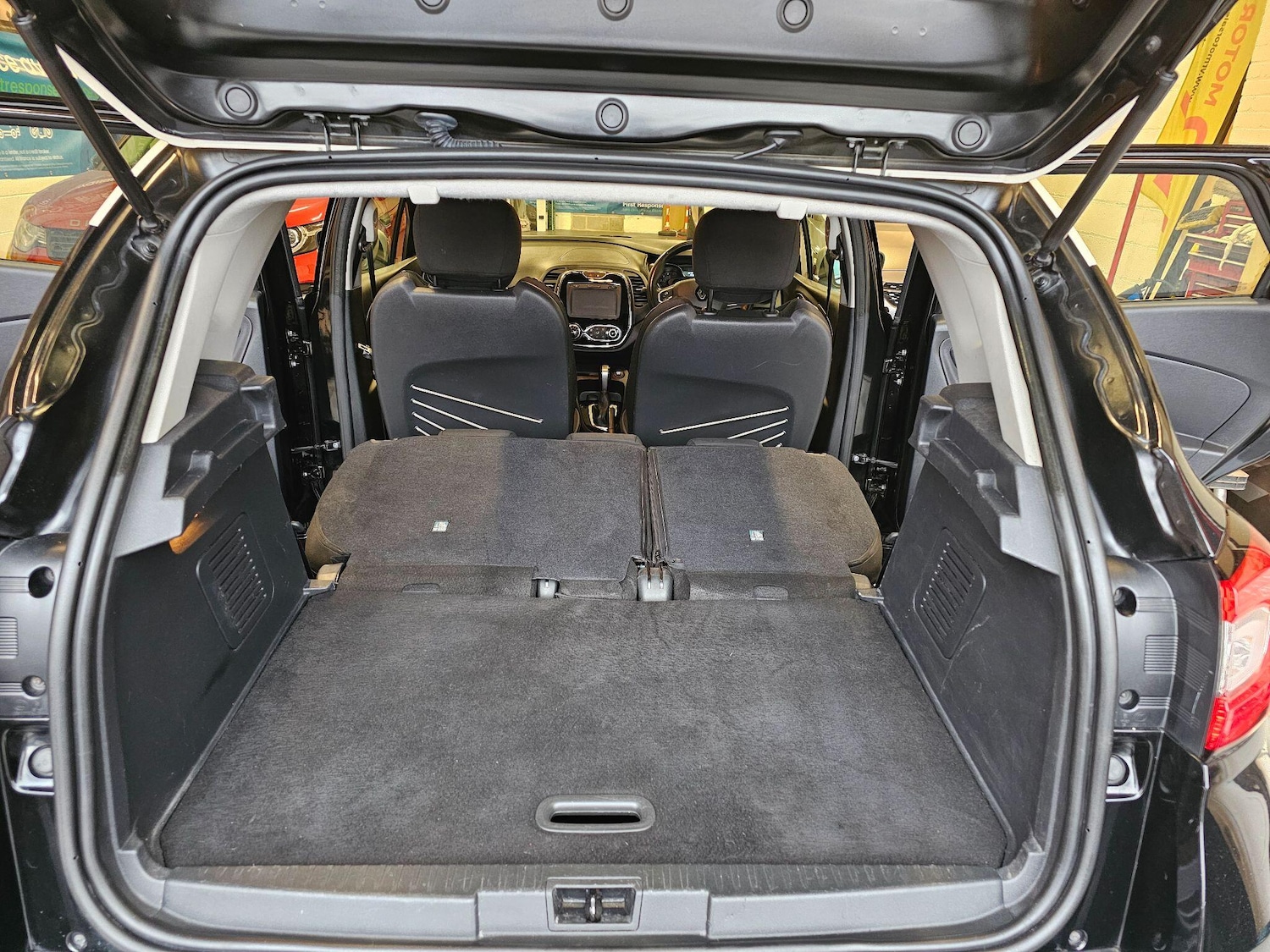 Used Renault Captur 2016 for sale - 76926265: Photo 35