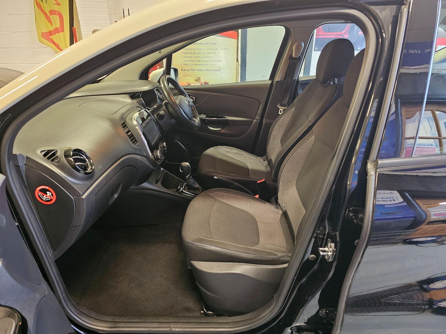 Used Renault Captur 2016 for sale - 76926265: Photo 37