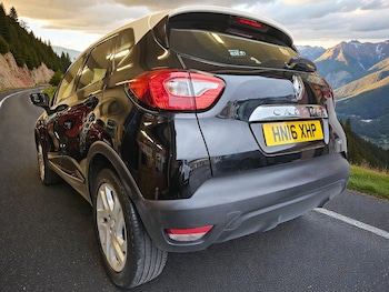 Used Renault Captur 2016 for sale - 76926265: Photo