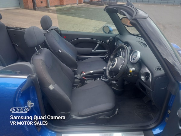 Used MINI Convertible 2006 for sale - 75232382: Photo 13