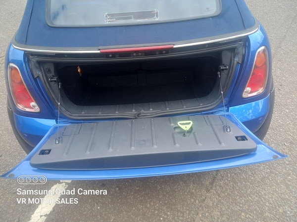 Used MINI Convertible 2006 for sale - 75232382: Photo 23