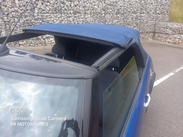 Used MINI Convertible 2006 for sale - 75232382: Photo 25