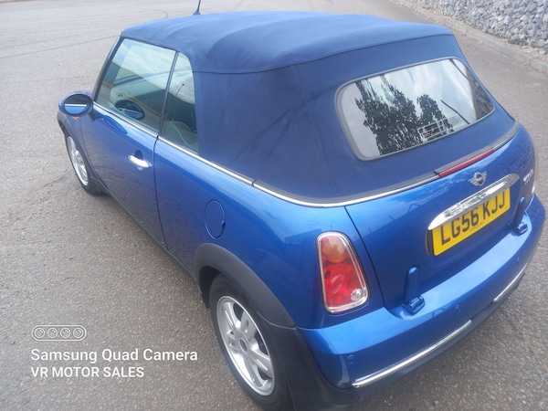 Used MINI Convertible 2006 for sale - 75232382: Photo 4