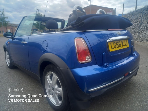 Used MINI Convertible 2006 for sale - 75232382: Photo 5