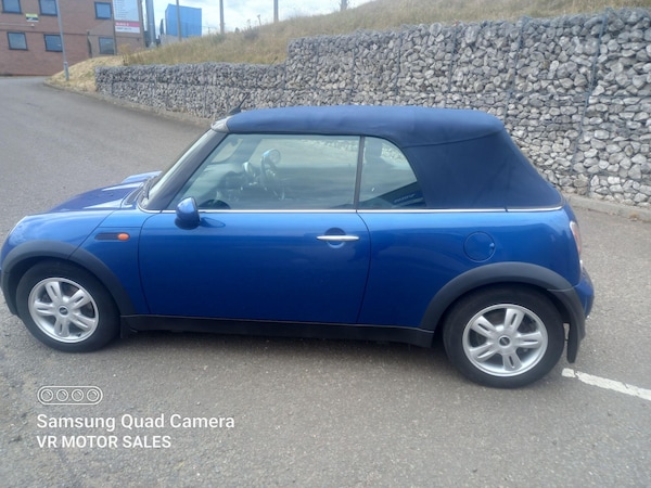 Used MINI Convertible 2006 for sale - 75232382: Photo 6