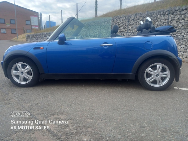 Used MINI Convertible 2006 for sale - 75232382: Photo 7
