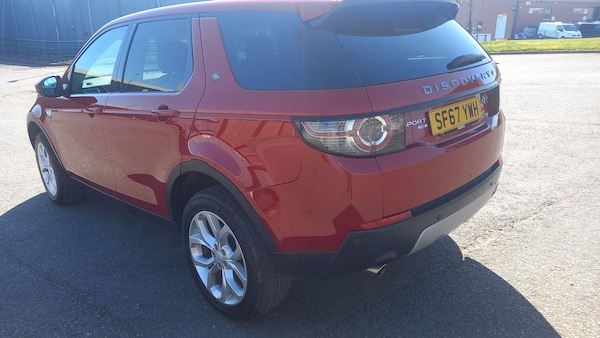 Used Land Rover Discovery Sport 2017 for sale - 74221383: Photo 4