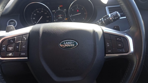 Used Land Rover Discovery Sport 2017 for sale - 74221383: Photo 50