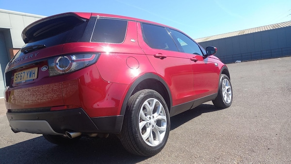 Used Land Rover Discovery Sport 2017 for sale - 74221383: Photo 9