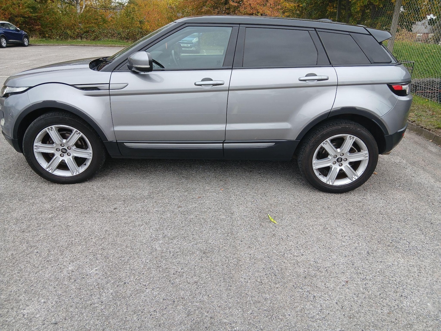 Used Land Rover Range Rover Evoque 2013 for sale - 76295131: Photo 4