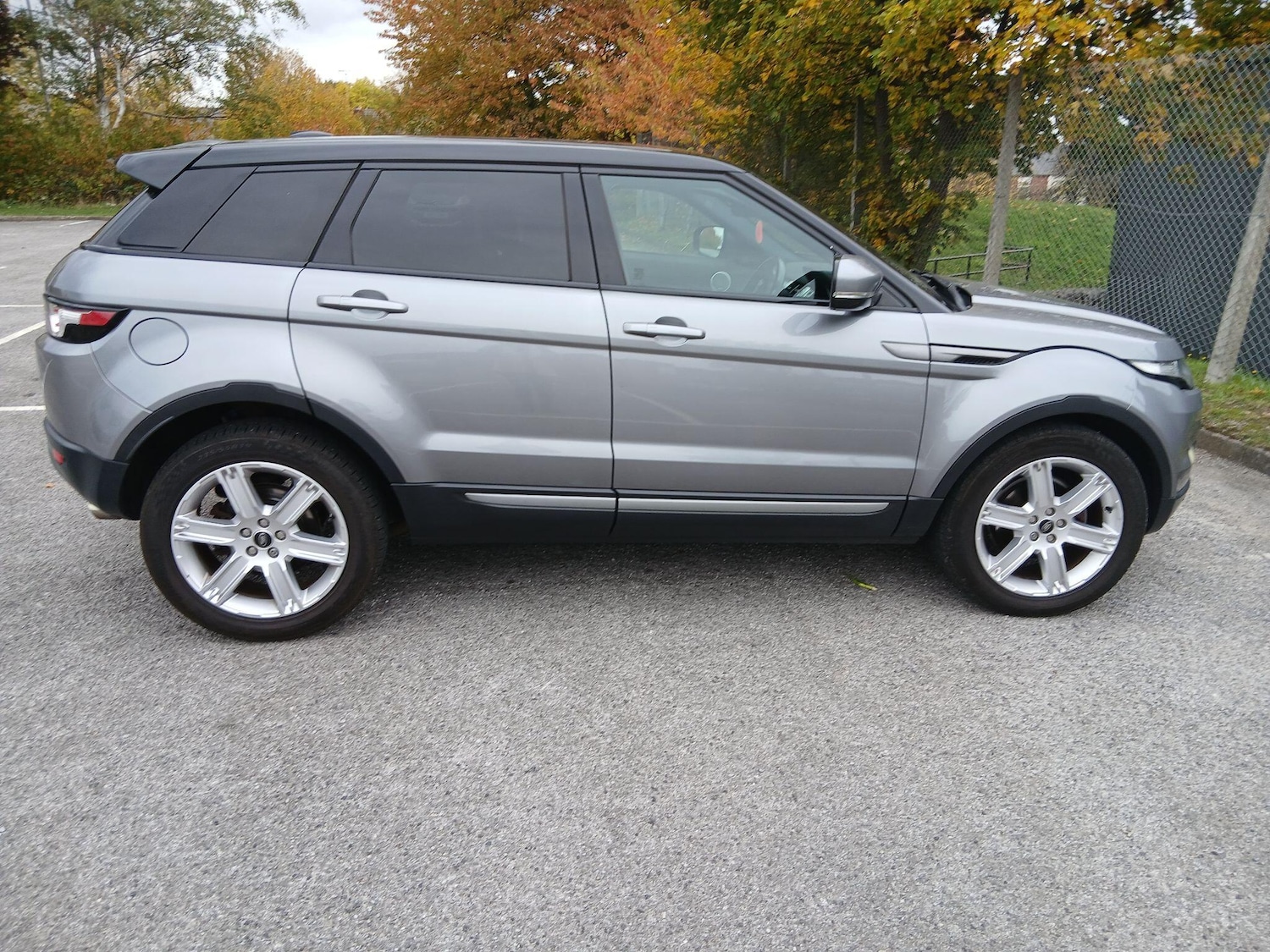 Used Land Rover Range Rover Evoque 2013 for sale - 76295131: Photo 6
