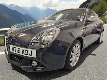 Used Alfa Romeo Giulietta 2016 for sale - 76645333: Photo